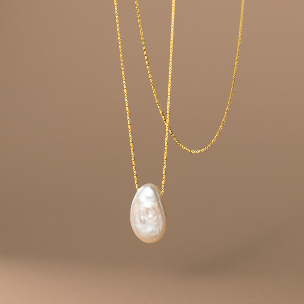 Irregular Flat Pearl Necklace in S925 Silver for Women